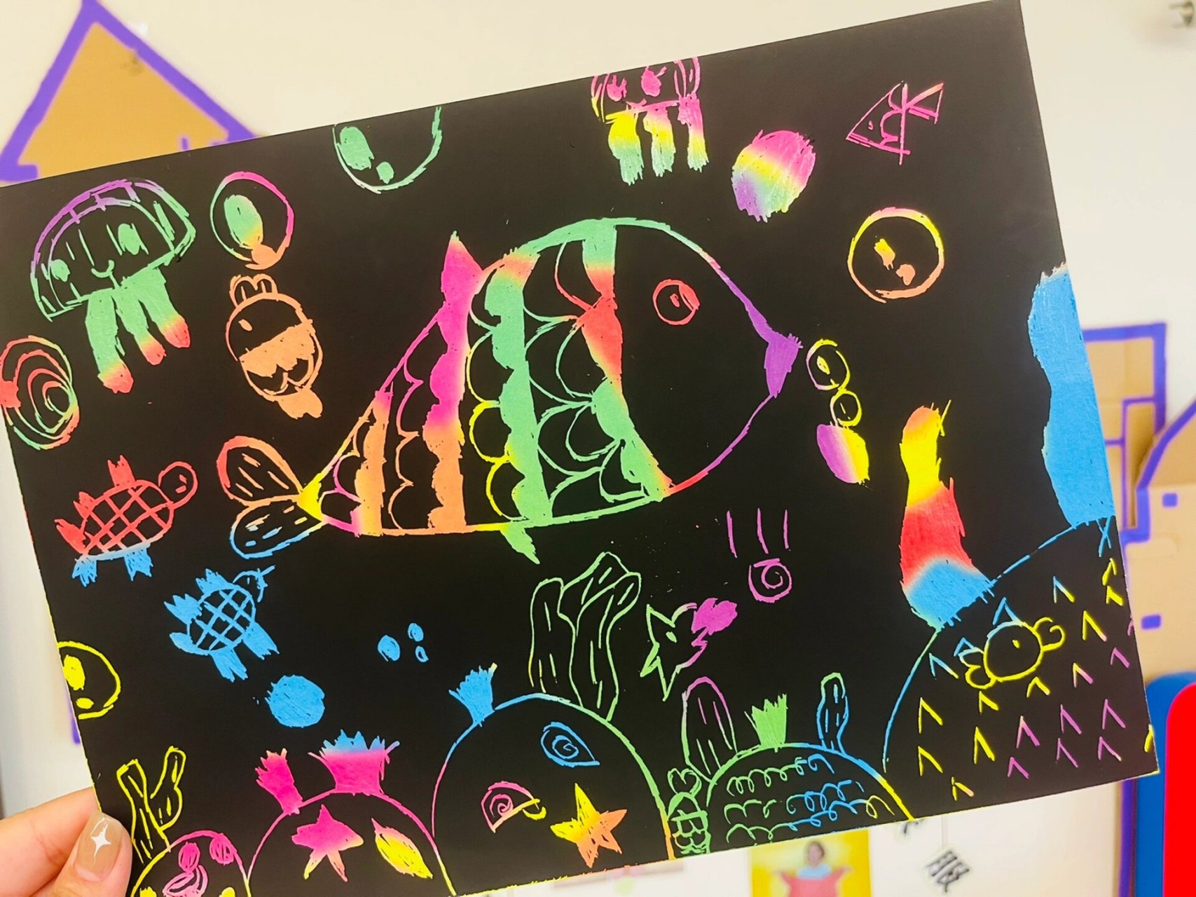 刮画——海底世界 动手动脑,发挥想象. 一幅完美生动的海底世界95