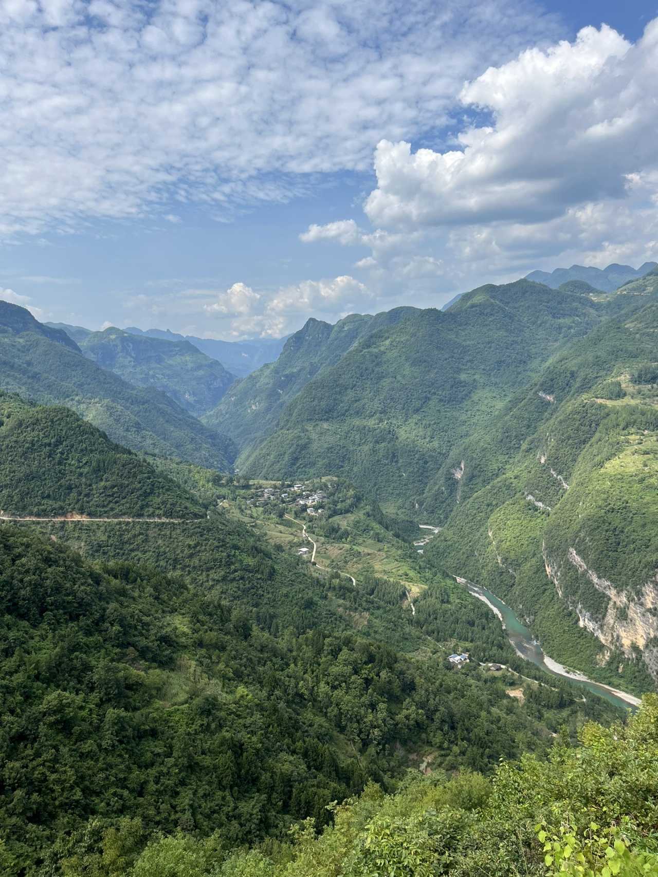 通江空山天盆景区