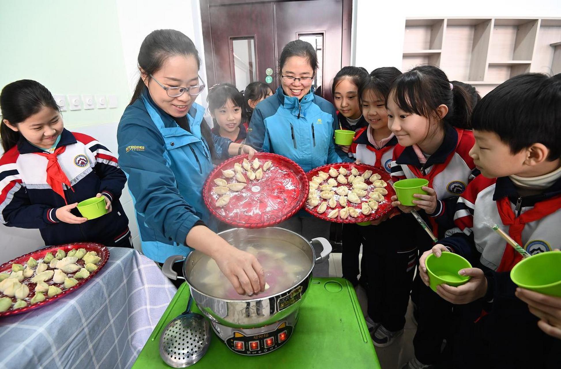 渚河路小学张慧图片