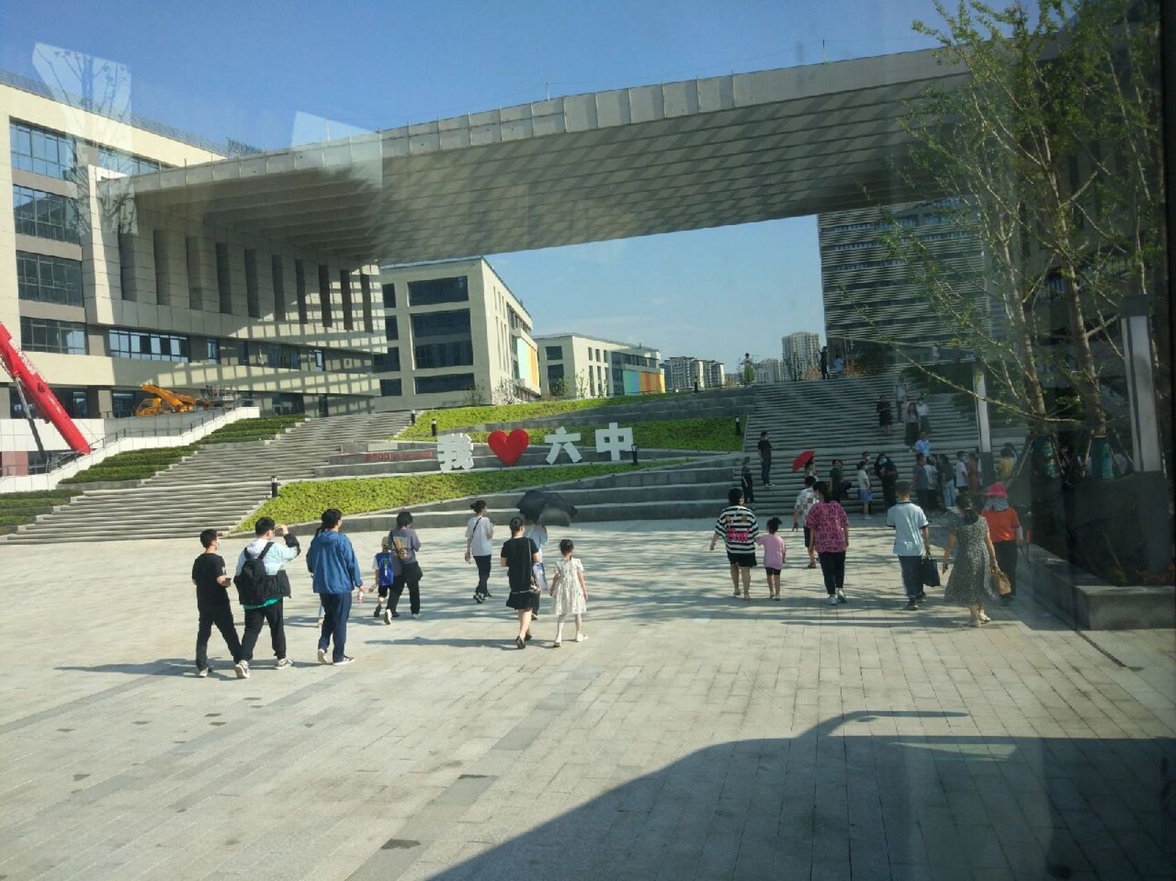 合肥六中菱湖校区 合肥六中的新校区好大好漂亮,有条件的可以来填六中