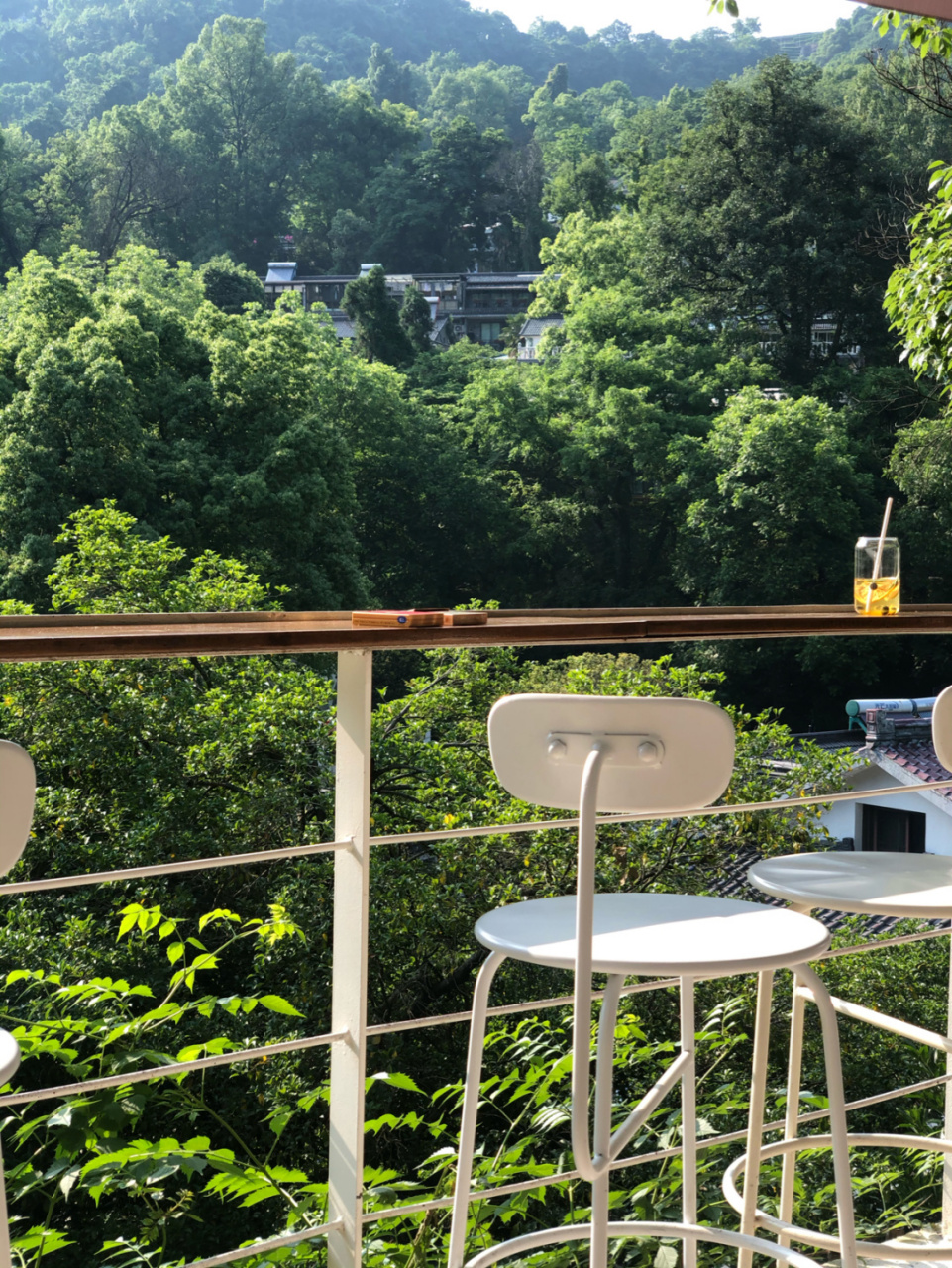 mono藏在西湖山腰的咖啡馆7515 想去打卡很久的一家店啦!