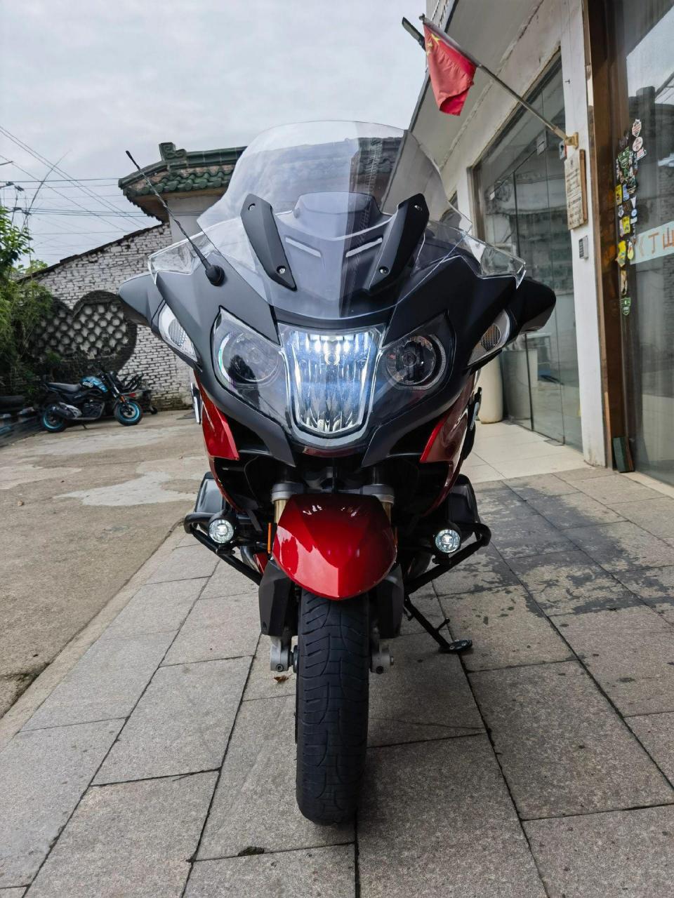 20年宝马r1250rt顶配,行驶1万3公里,无钥匙启动,led灯,电动风挡,手把