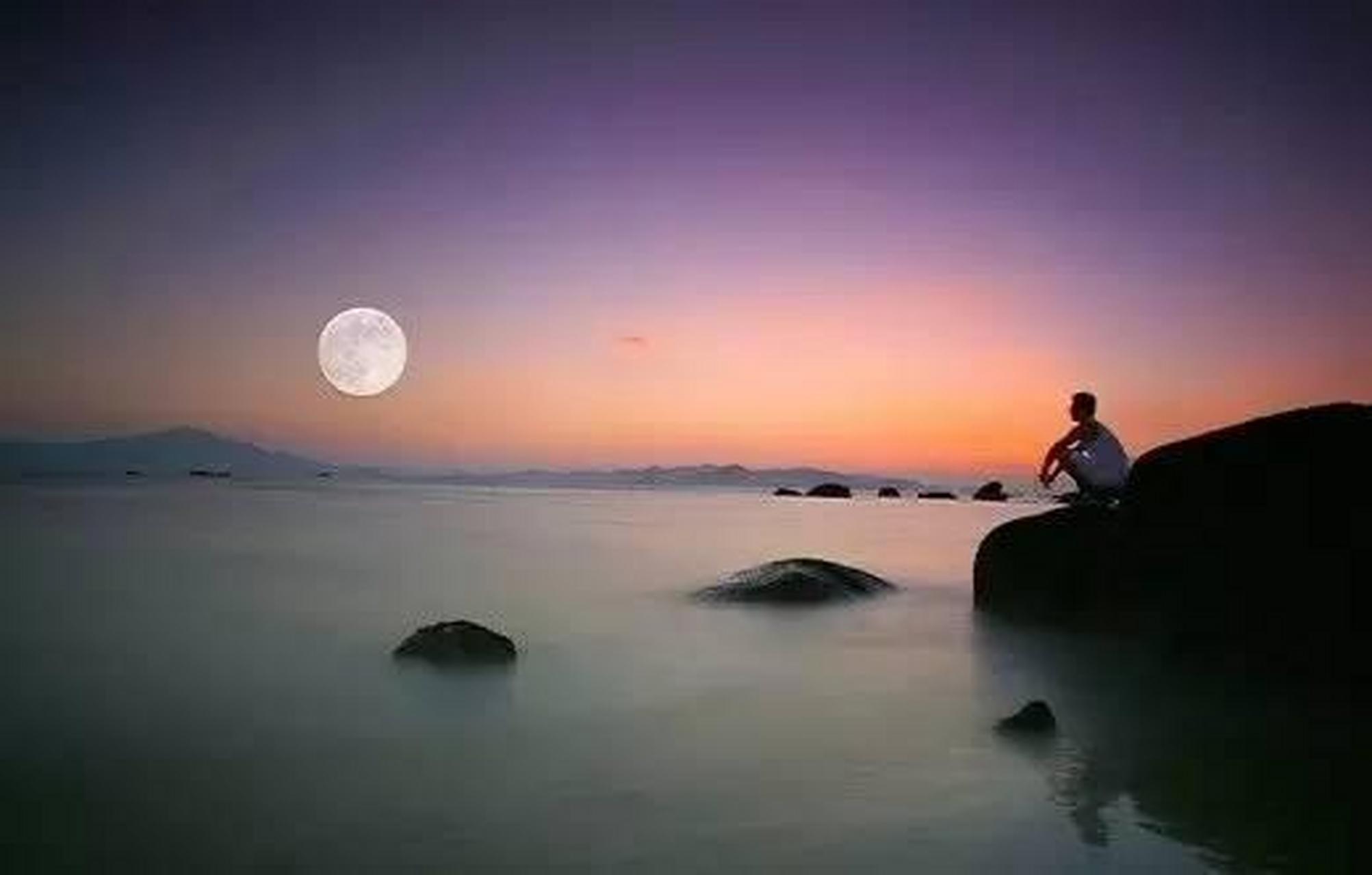 《叨叨令》 佚名 〔元代〕 溪边小径舟横渡,门前流水清如玉.