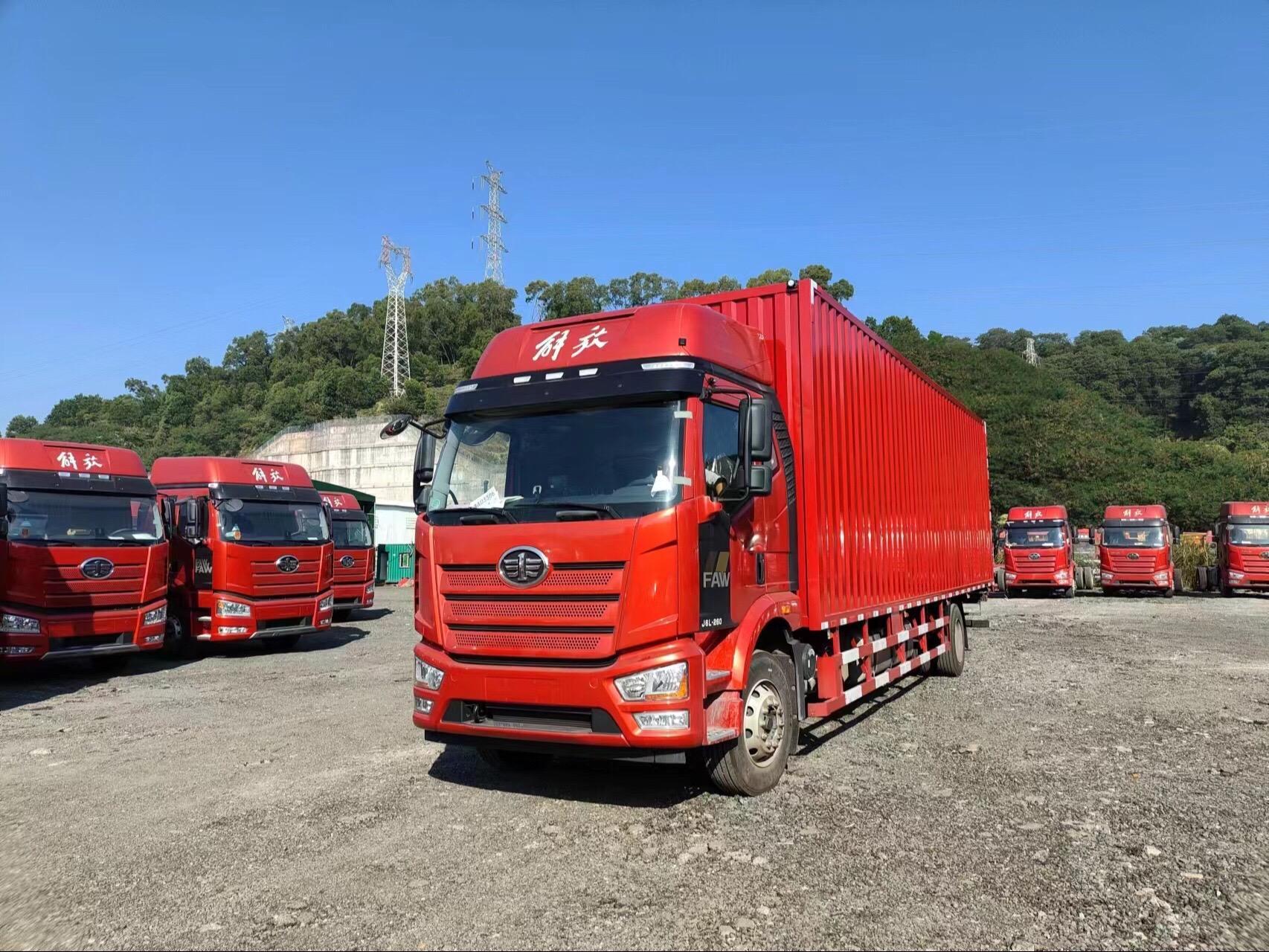 解放j6l精英版六缸260马力,一汽变速箱,9米6大单桥,新车只需要20xxx