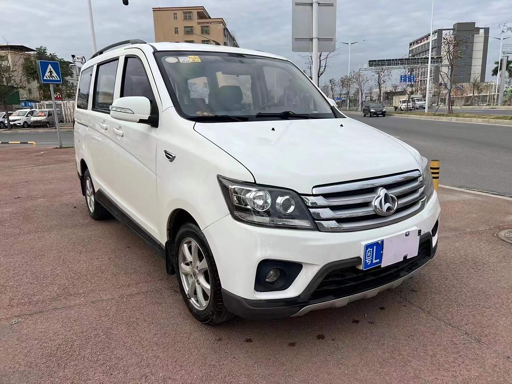 商务车.18年长安欧诺面包车商务车,8万多公里,1.