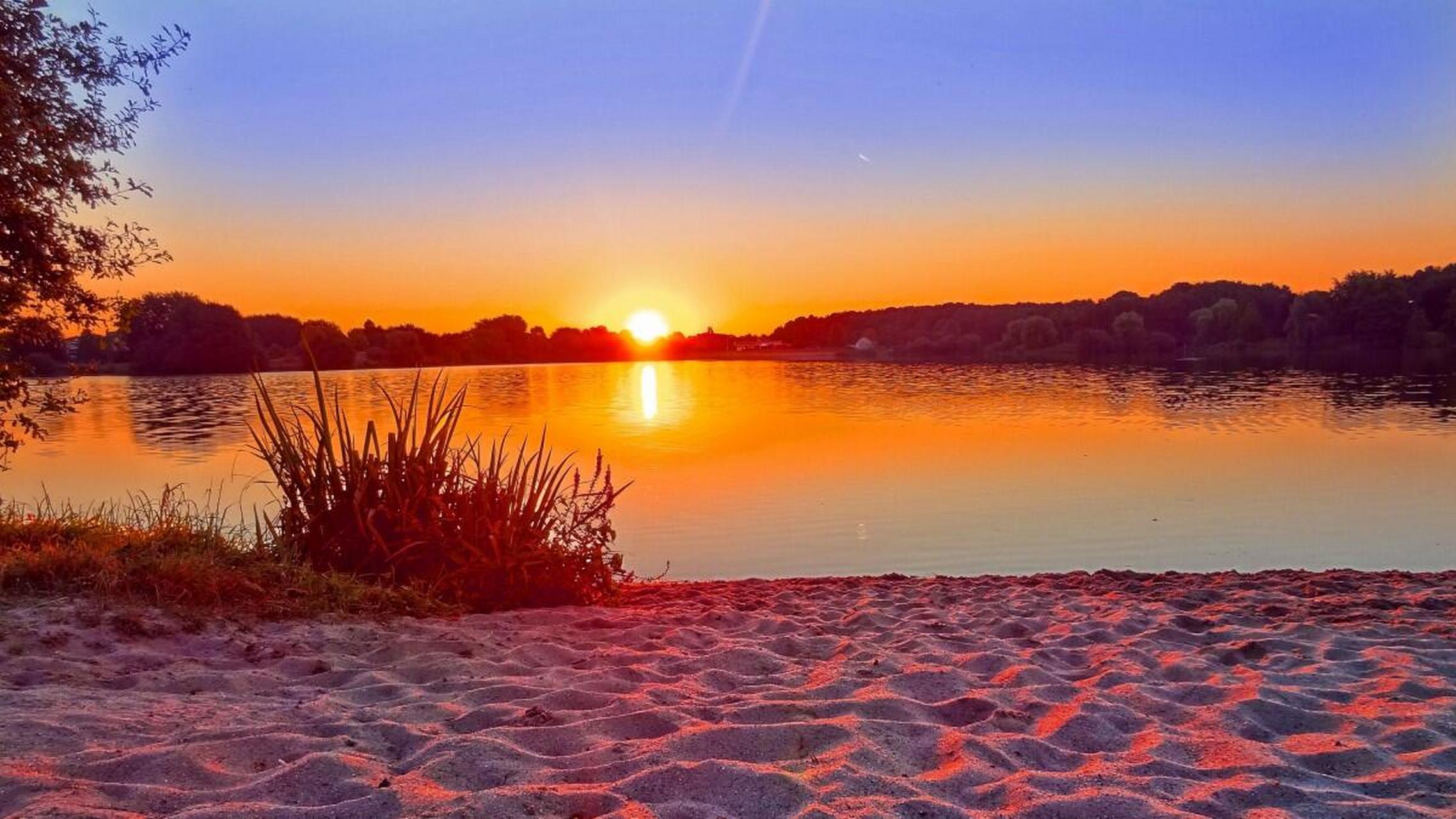 4而不是其他比例?本文将探讨数学a4纸长宽比背后