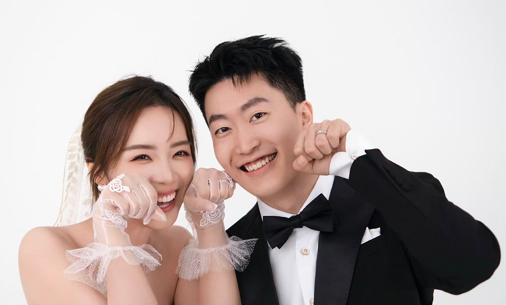 余霜管泽元结婚照#时隔多年,感觉两个人再一次复合,而且看到这样的