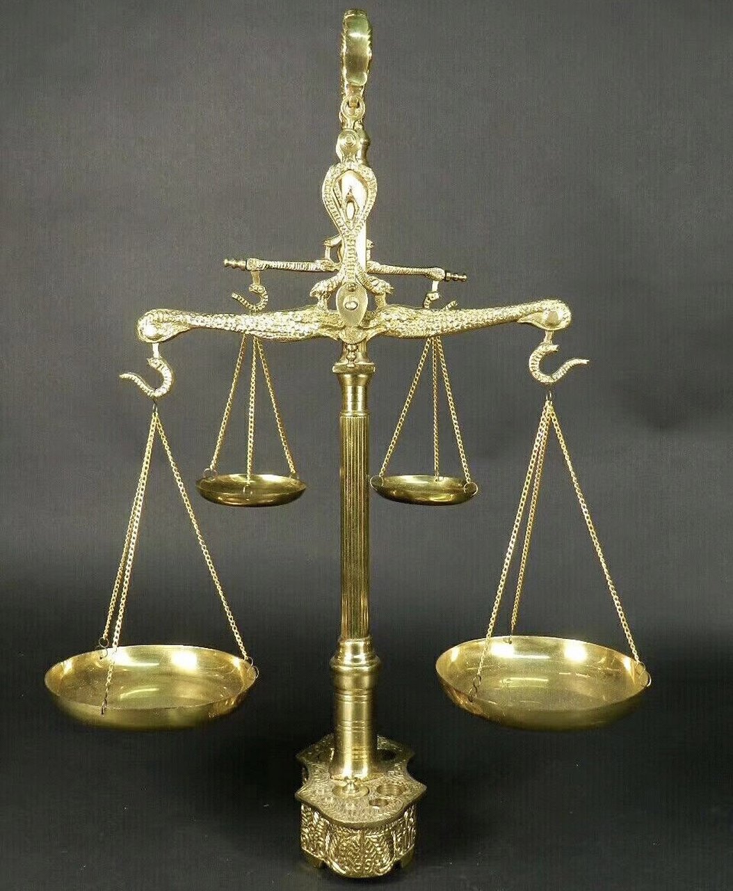 儿童线描水彩笔画 老物件写生 7215天平秤 老式天平秤写生 适合8