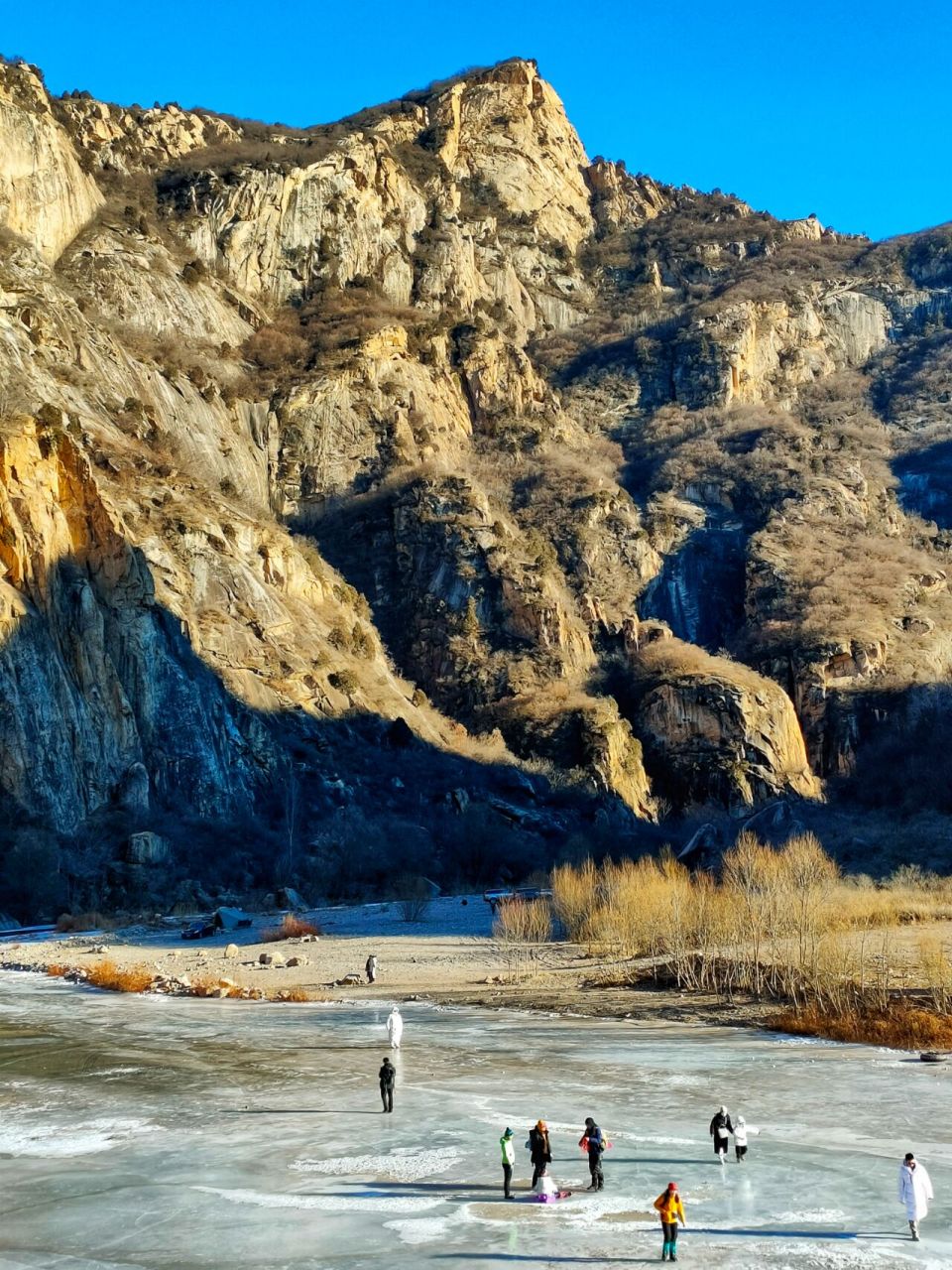 2023年第一次户外,大家不约而同投票给了白河峡谷!