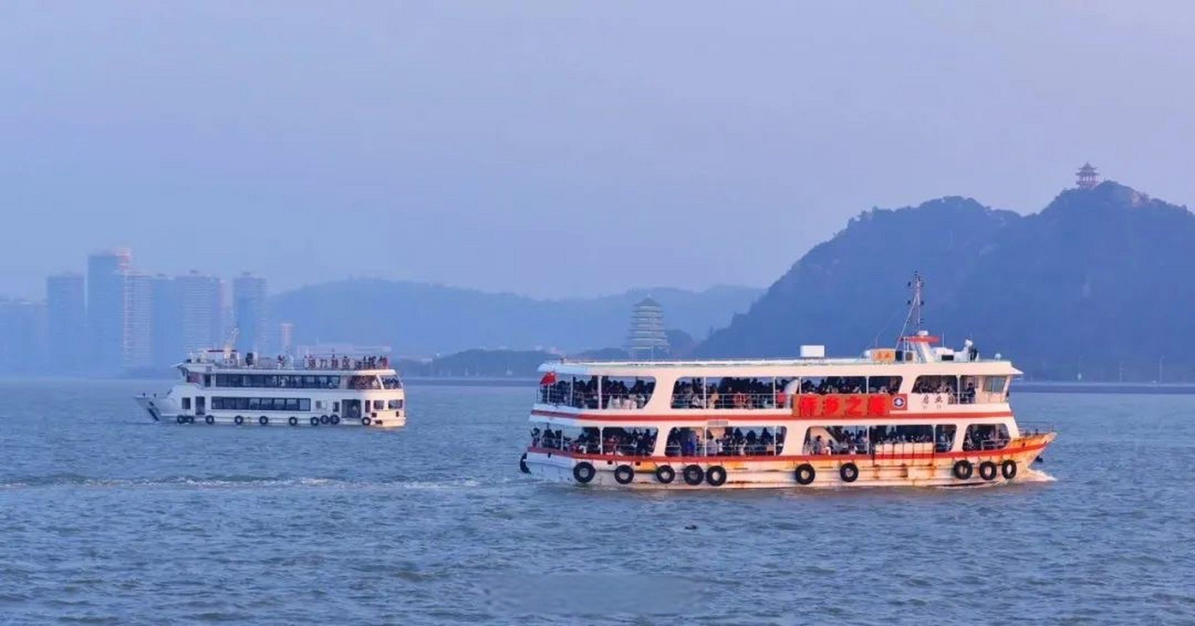 汕头# 为科学合理,细致稳妥做好广场轮渡码头搬迁潮人码头和南岸凳