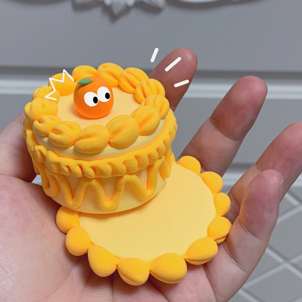 超轻粘土|92橙子粘土蛋糕盒子 尝试着做成盒子,发现我买的几块钱一