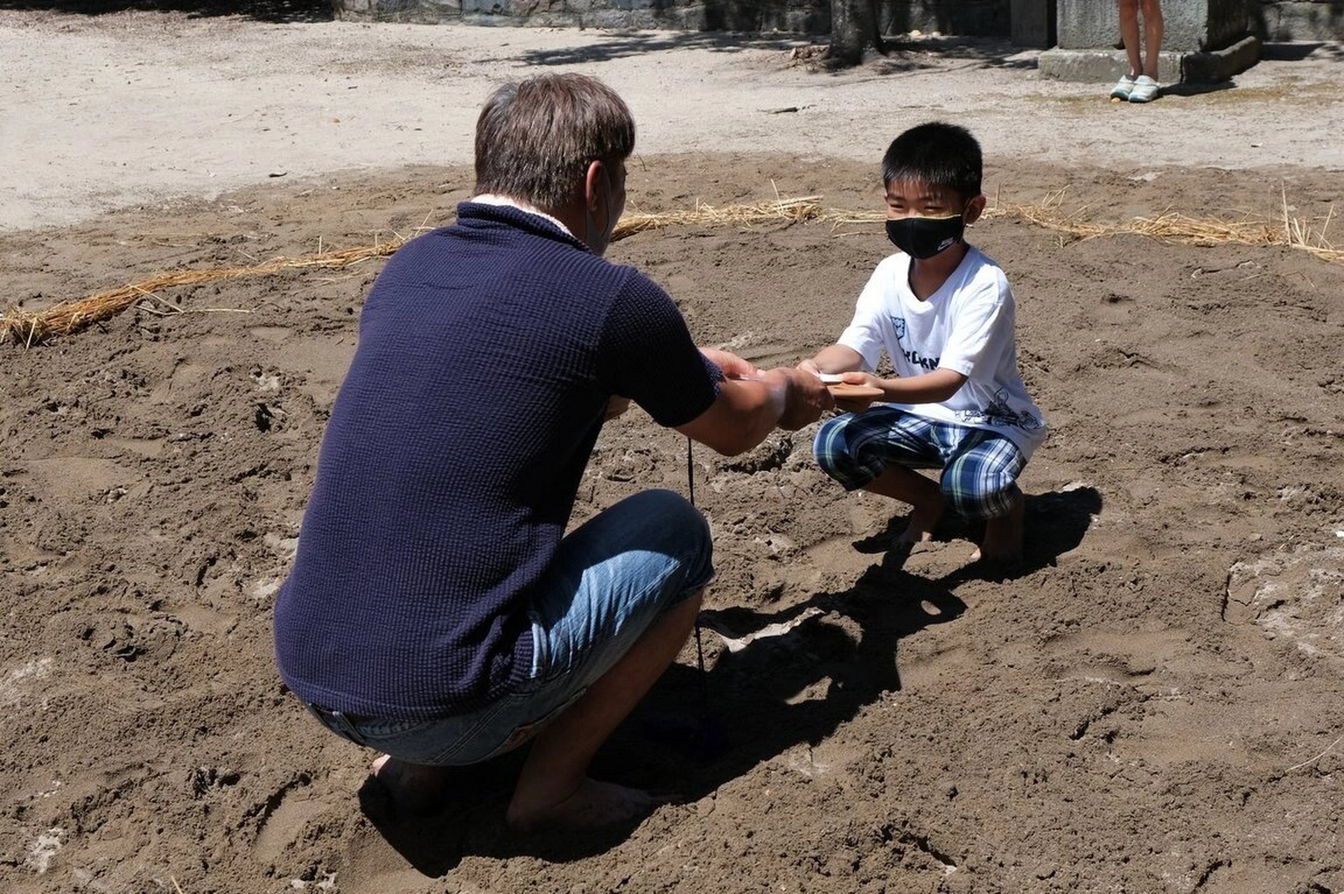 小学生相扑训练图片