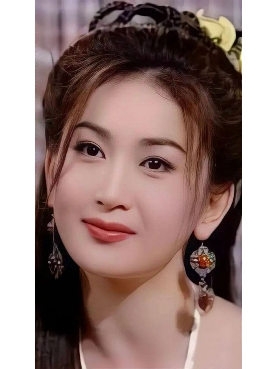 温碧霞年轻时的盛世美颜!