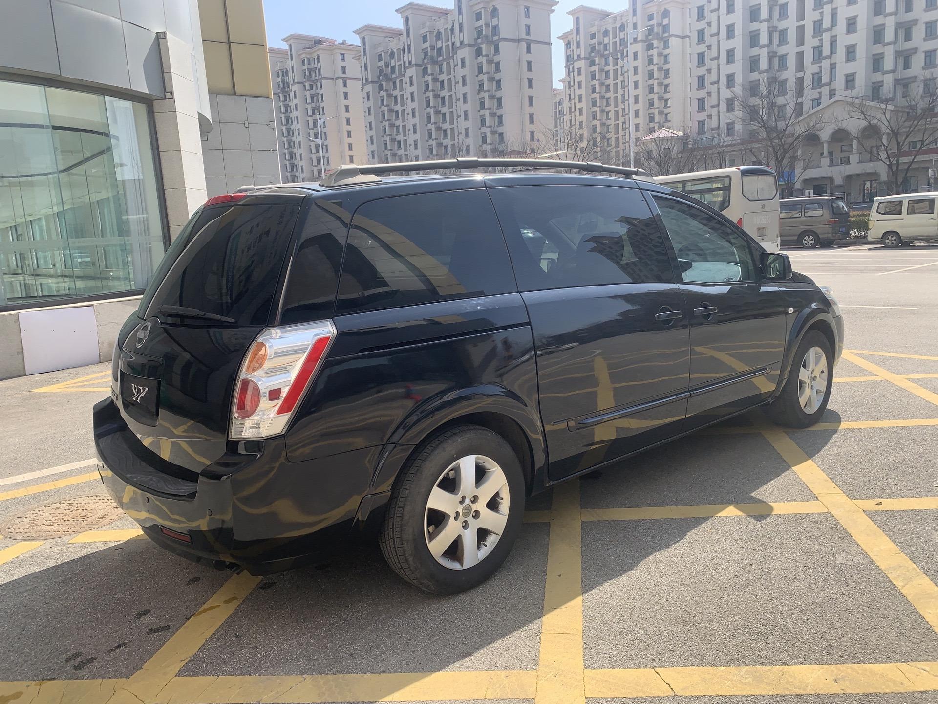 2006年6月份原装进口日产贵士,七座全景天窗,真皮电动座椅加热,多功能