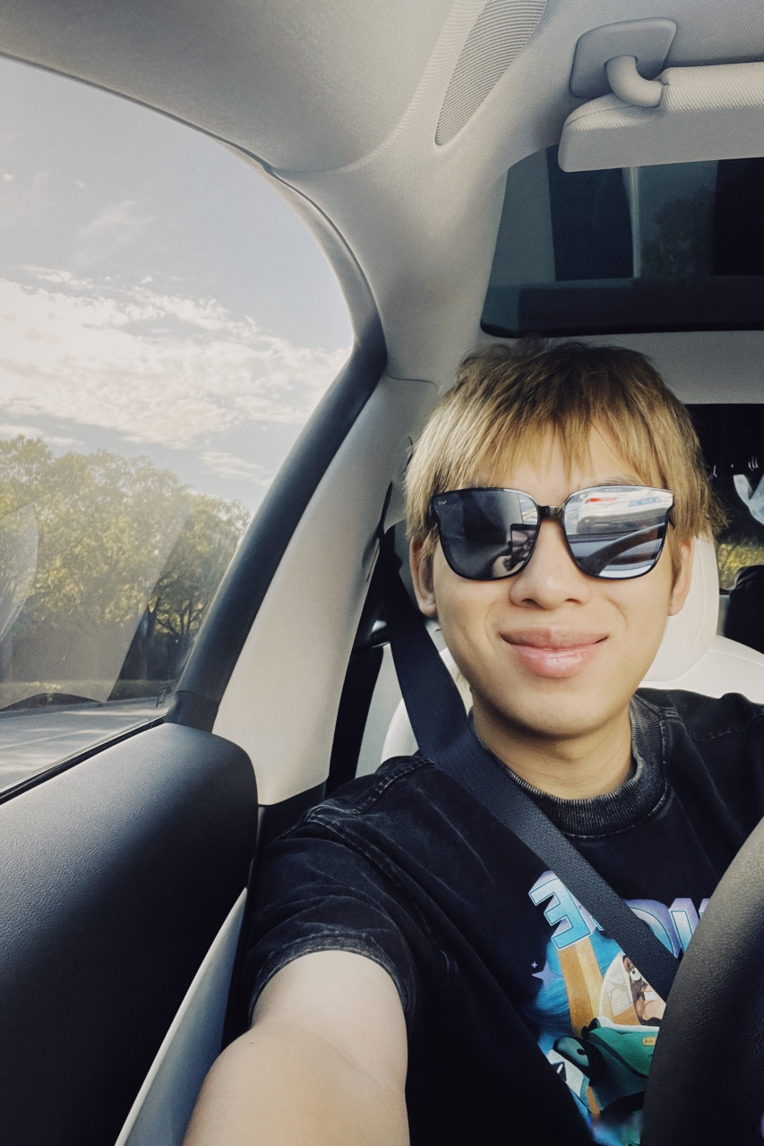 该出发去比赛了 出发了没有啊盛嘉成 福乐小哥