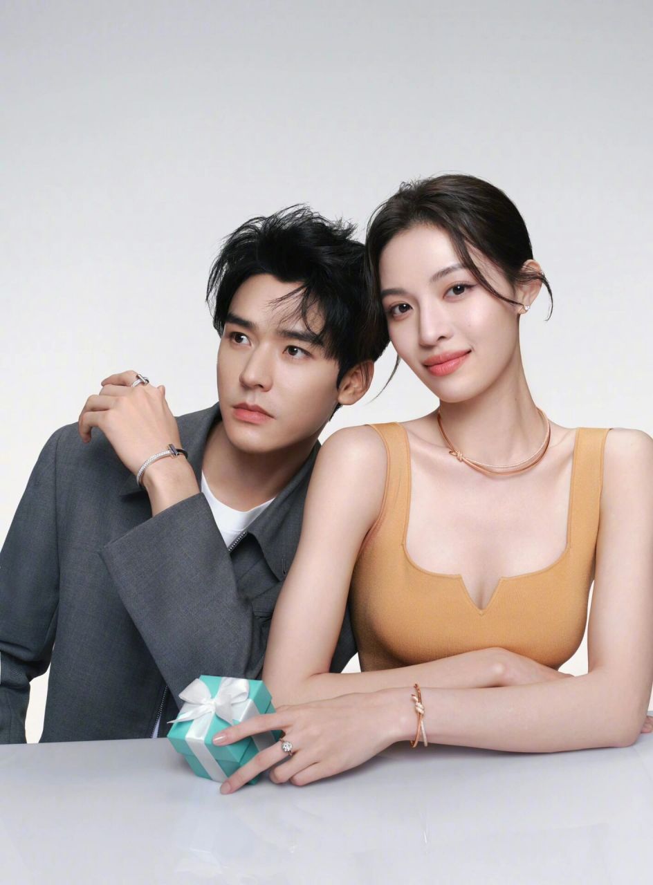 龚俊7015tiffany 520来了97我的发型作品