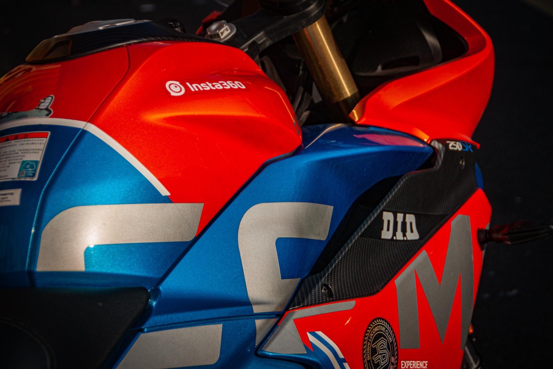 喜欢机车的人一定知道春风这款车,春风250是春风第二款入门级仿跑