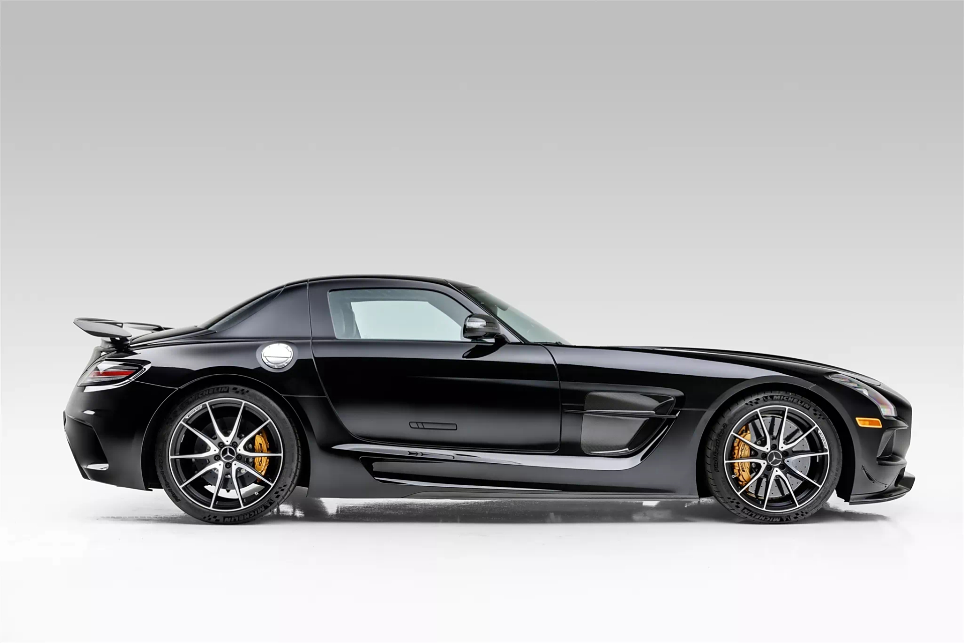 奔驰sls amg black series,巅峰之作豪车超跑超话