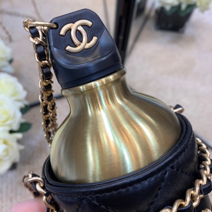 香奈儿保温杯 🤩chanel 2020度假系列 保温杯水瓶包 👏👏👏