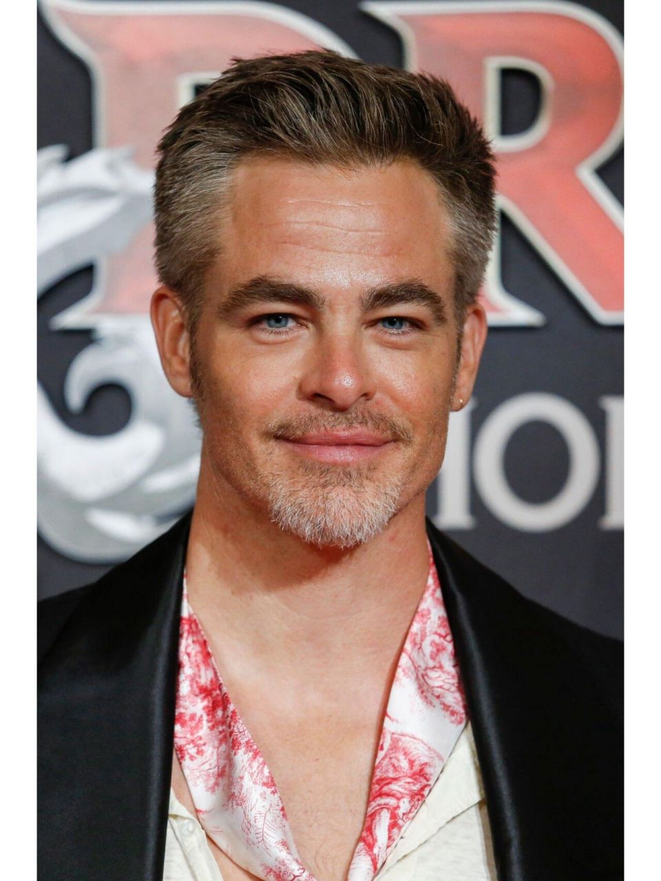 克里斯·派恩出席《龙与地下城》首映礼!! 派派chris pine出席《龙与