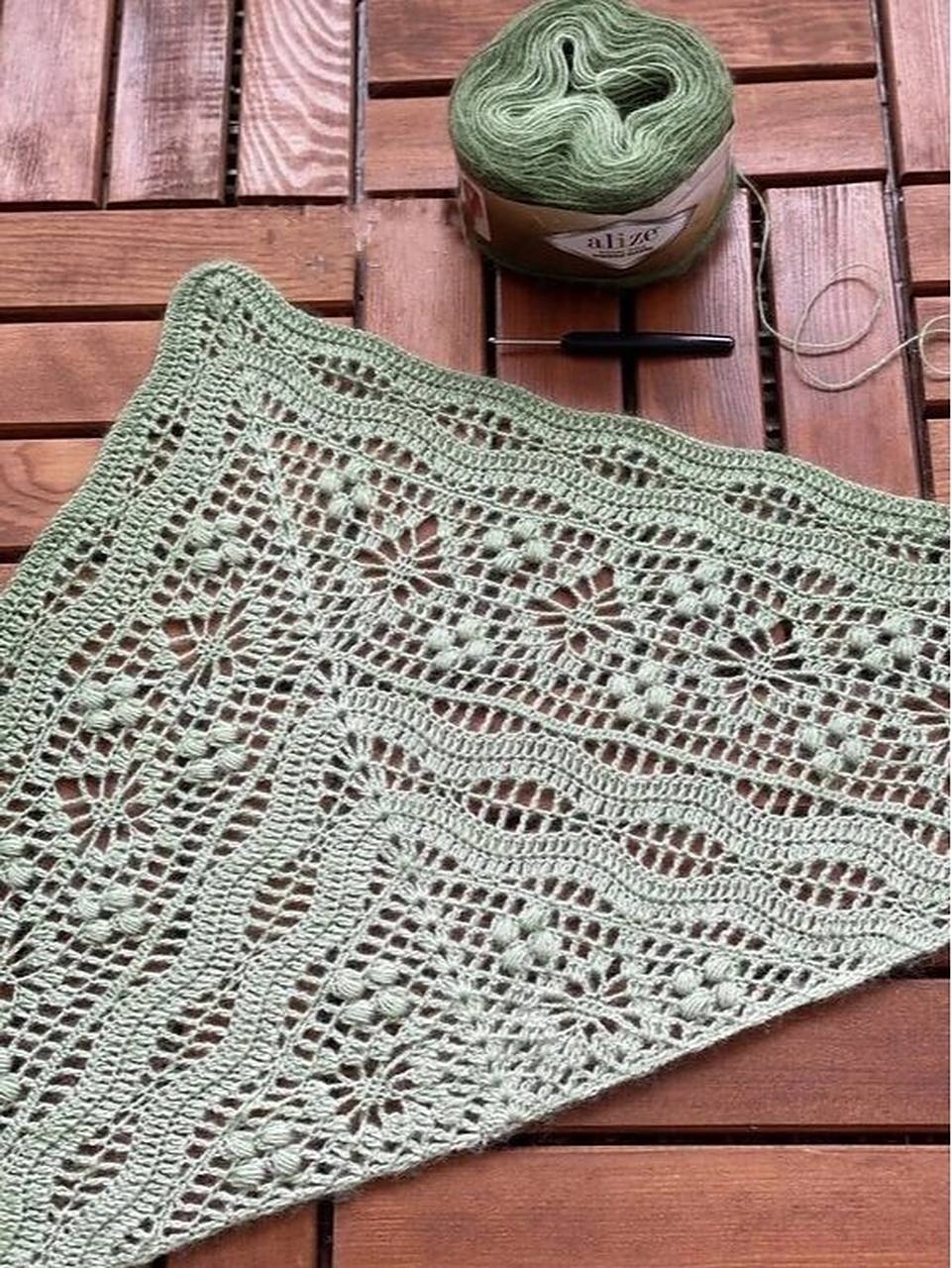 钩针编织花样三角披肩‖附图解