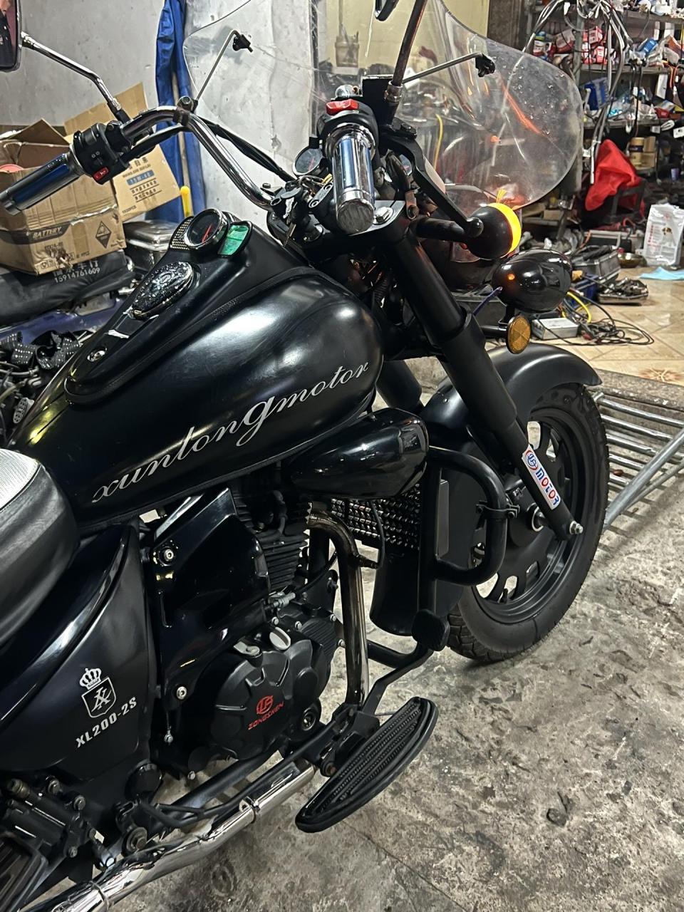 迅龙太子车 国四电喷 宗申发动机200cc 发动机带平衡轴震动小 分休式