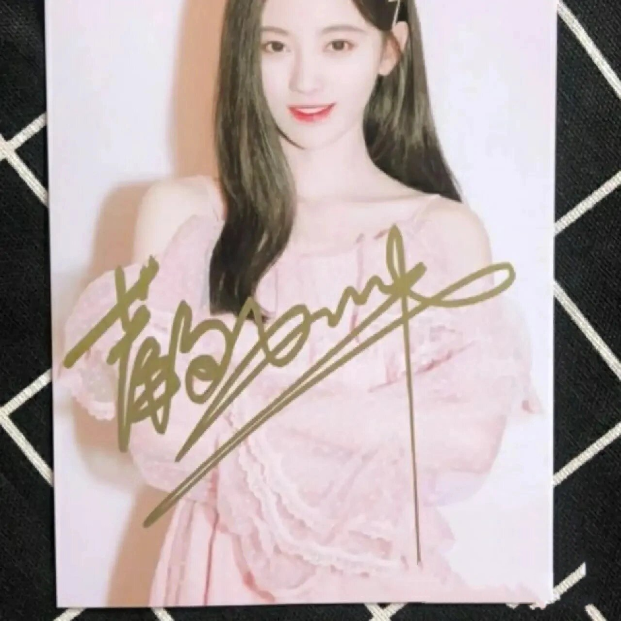 鞠婧祎签名解析!来了!97