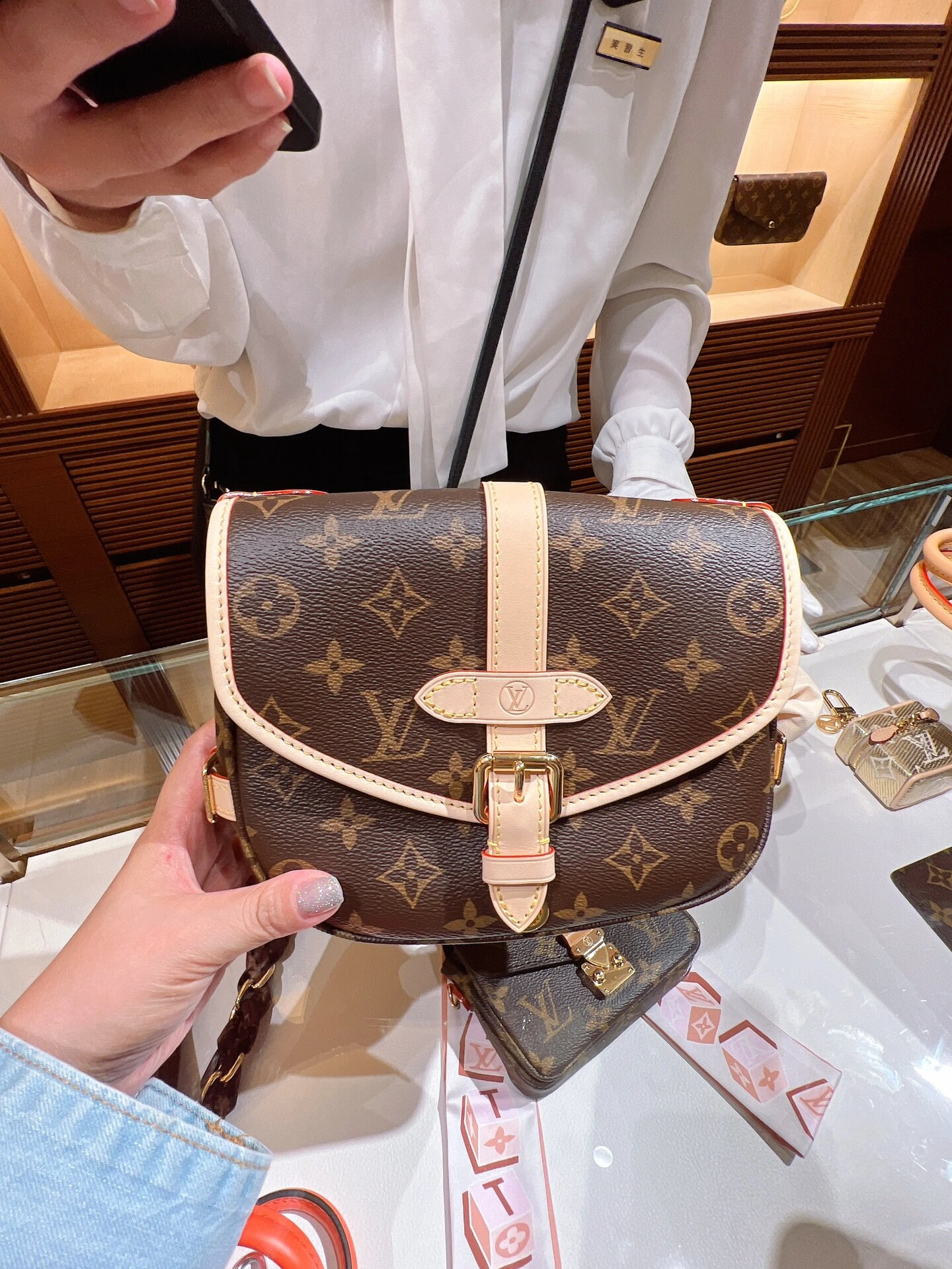 lv双子星 lv双子星   最新爆款～在东京快跑断腿了,终于买到了1个很