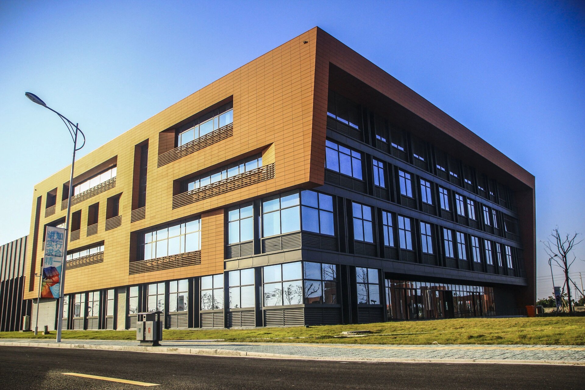 宁波工程学院杭州湾校区优缺点 录取到杭州湾校区的小伙伴舒服辣!