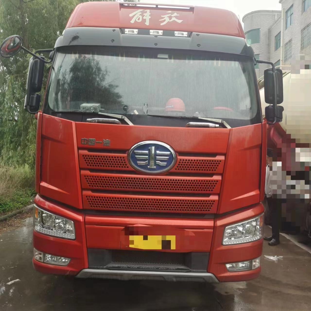 19年6月解放智慧460马力车况精品原版个人一手,9个多包提飞