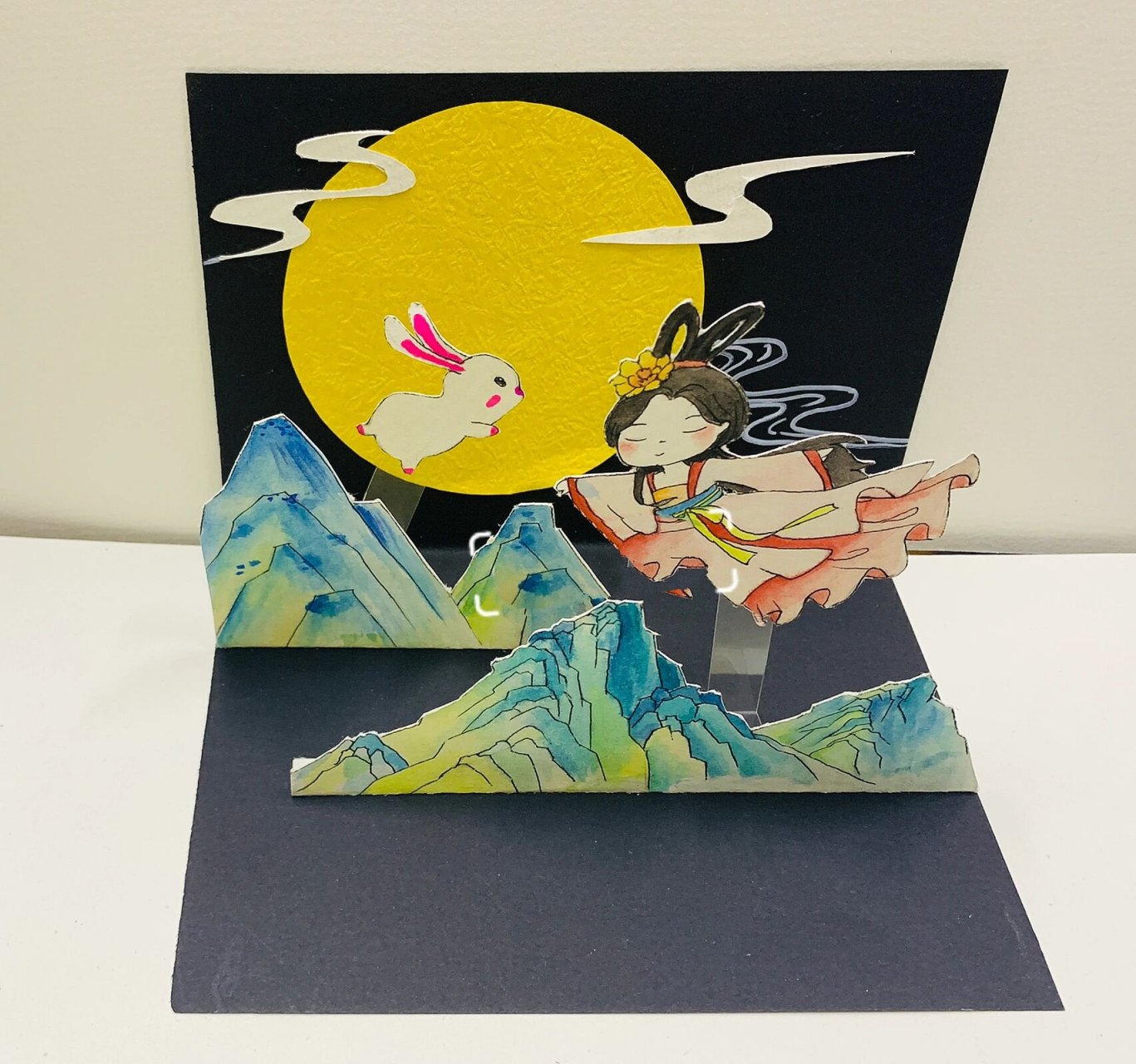 中秋节主题绘画 中秋节主题绘画,《嫦娥奔月》立体书