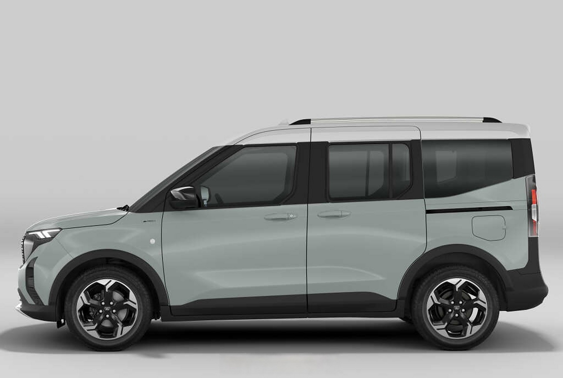 2023款欧规福特e-tourneo courier.