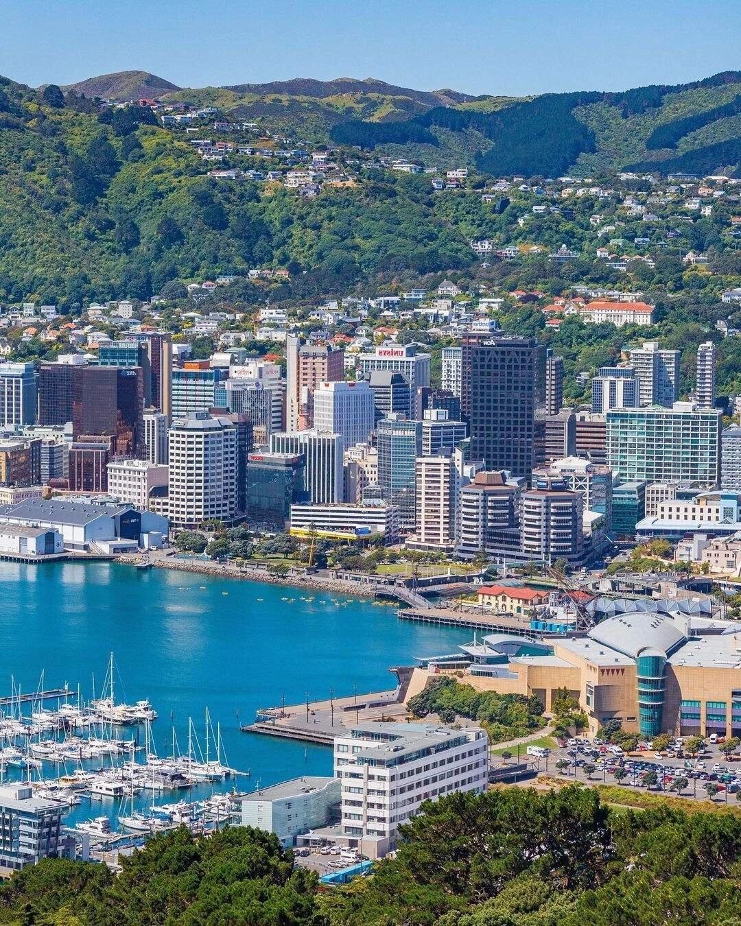 —惠灵顿,新西兰第二大城市,人口40多万,人均5