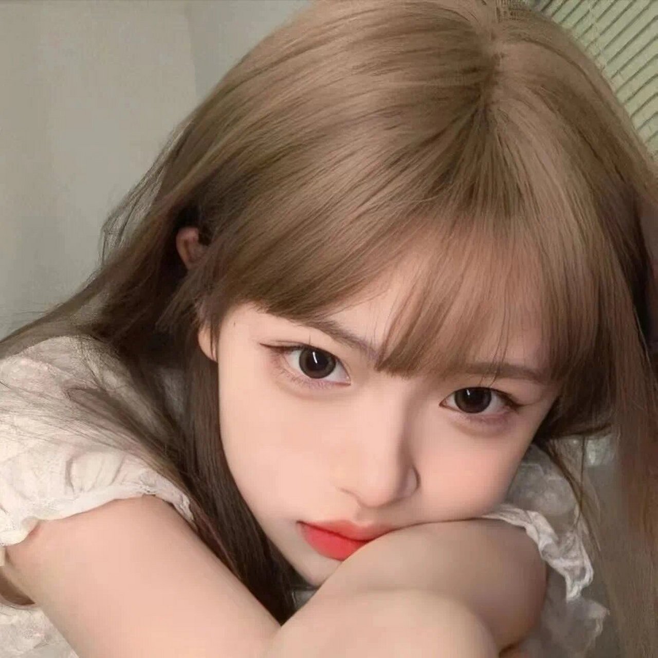 女生头像(甜妹超爱的真人自拍)