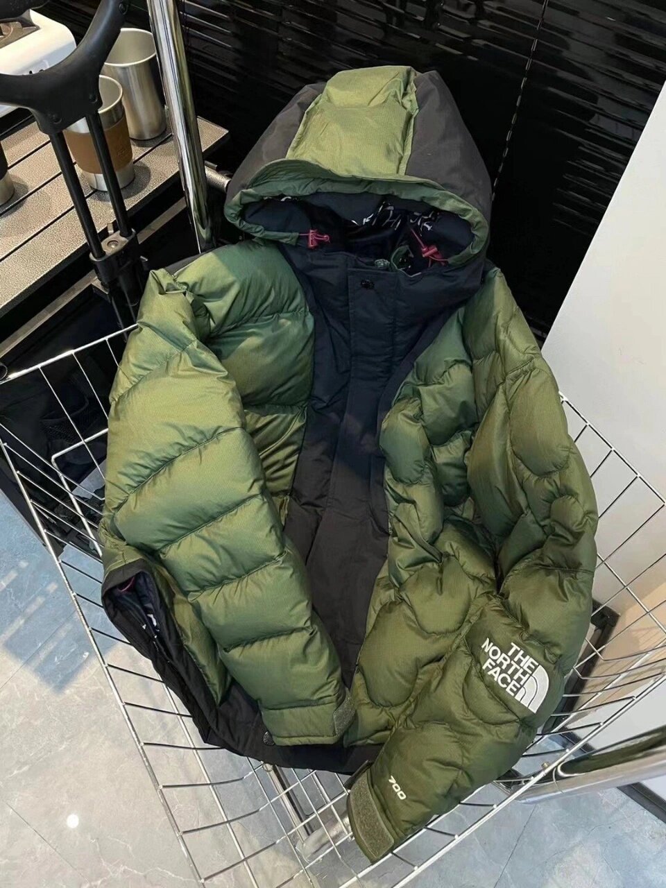 陈冠希同款北面羽绒服 值得拥有