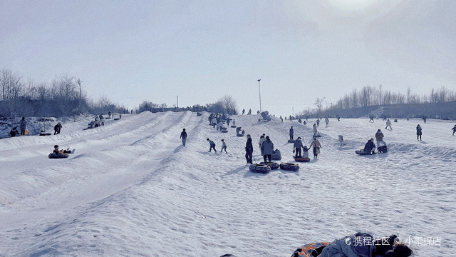 安阳滑雪场图片