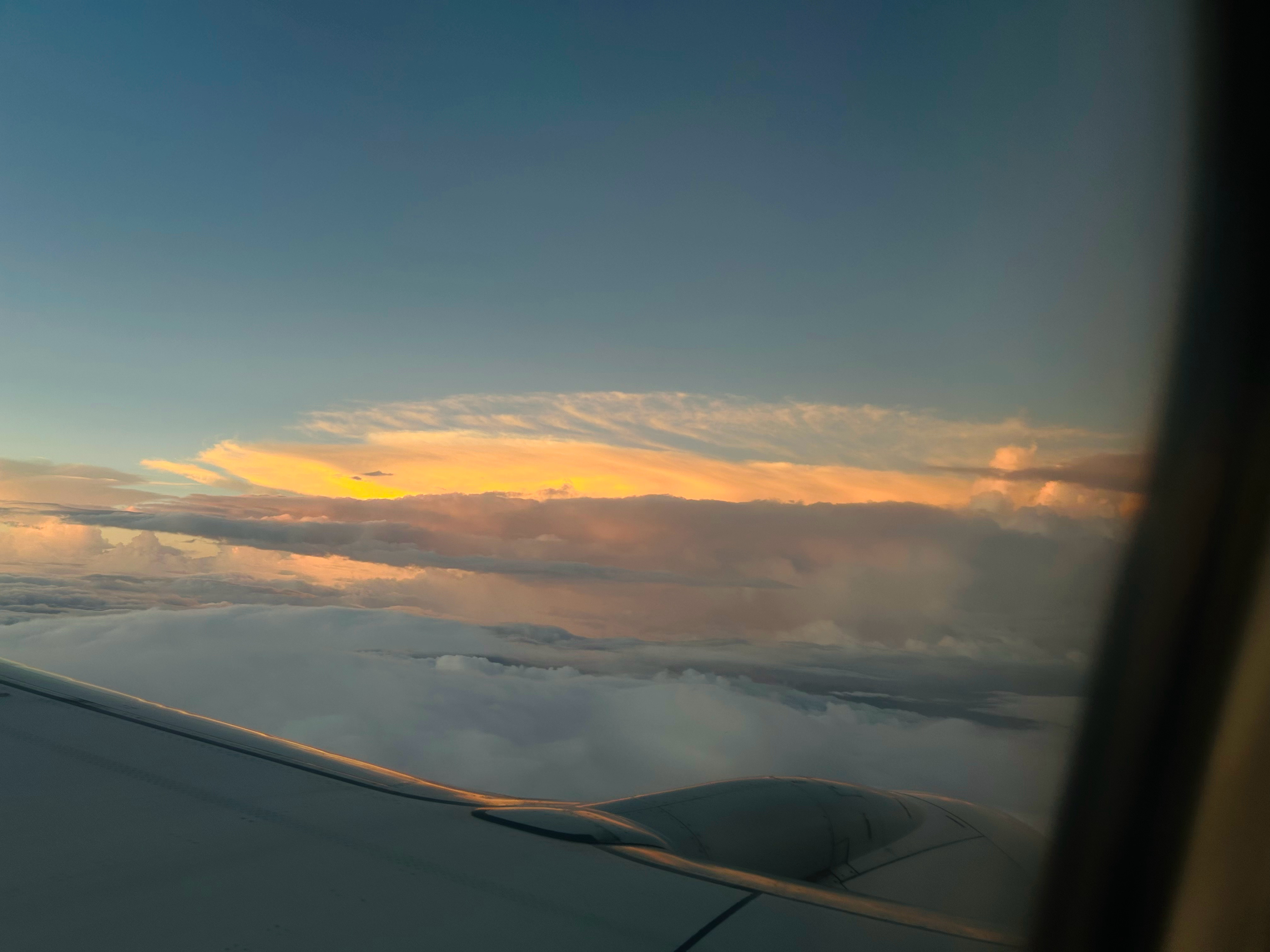 飞机起飞和降落过程中为什么要打开遮光板为什么在线