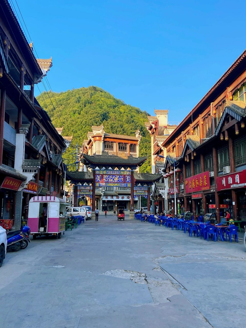 凤凰古镇-放松身心的小镇 陕西省商洛市柞水县的凤凰古镇,建于清朝,是