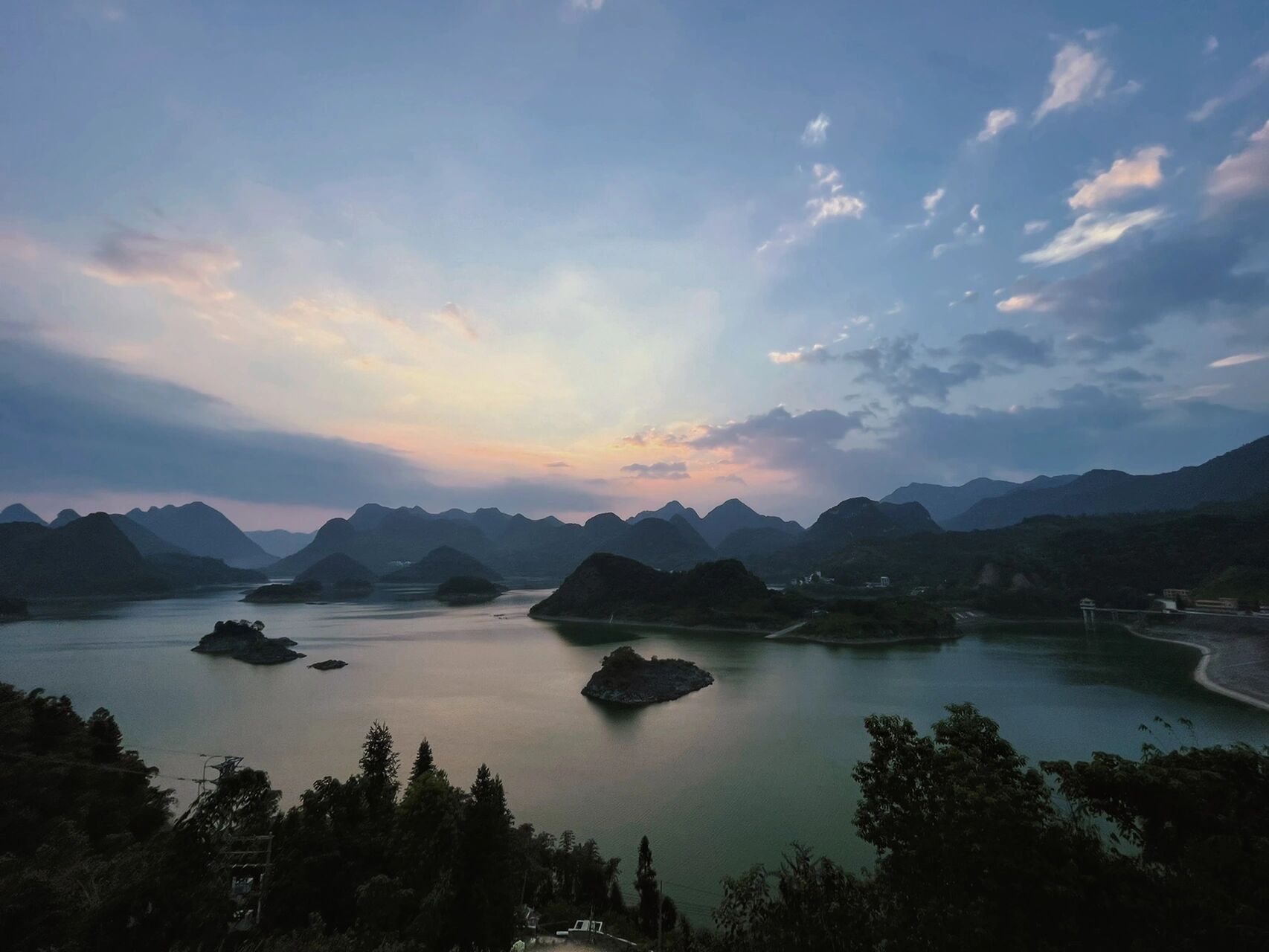 清远西溪子61桂院 /九月的桃花湖竟然…… 因为疫情的原因 没办法出