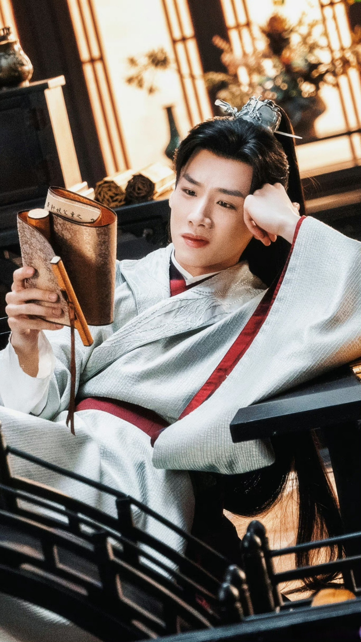 顾九思多巴胺穿搭##白敬亭顾九思的多巴胺穿搭# 顾九思多巴胺穿搭