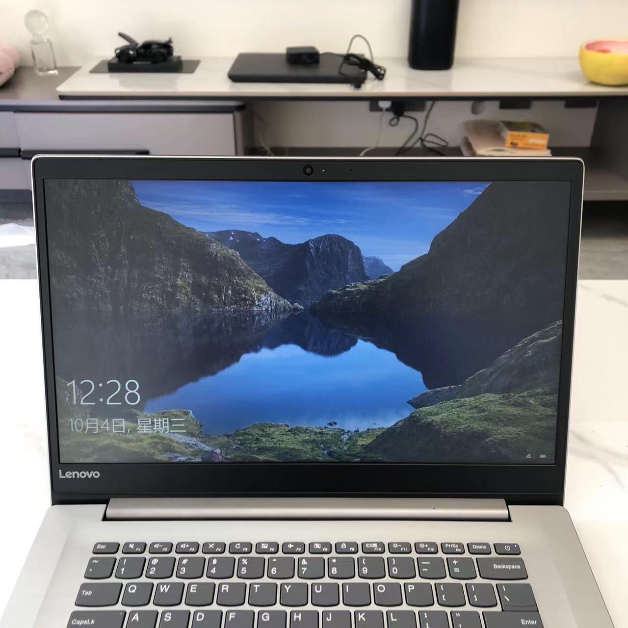 联想 ideapad 320s-15 / i5-7200u处理器 / 双显卡 独显2g / 8g内存