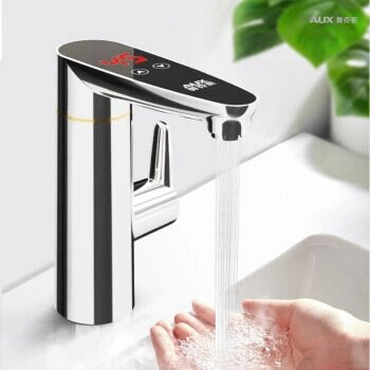 电热水龙头原理 电热水龙头的原理是利用电能将水加热,达到供应温热水