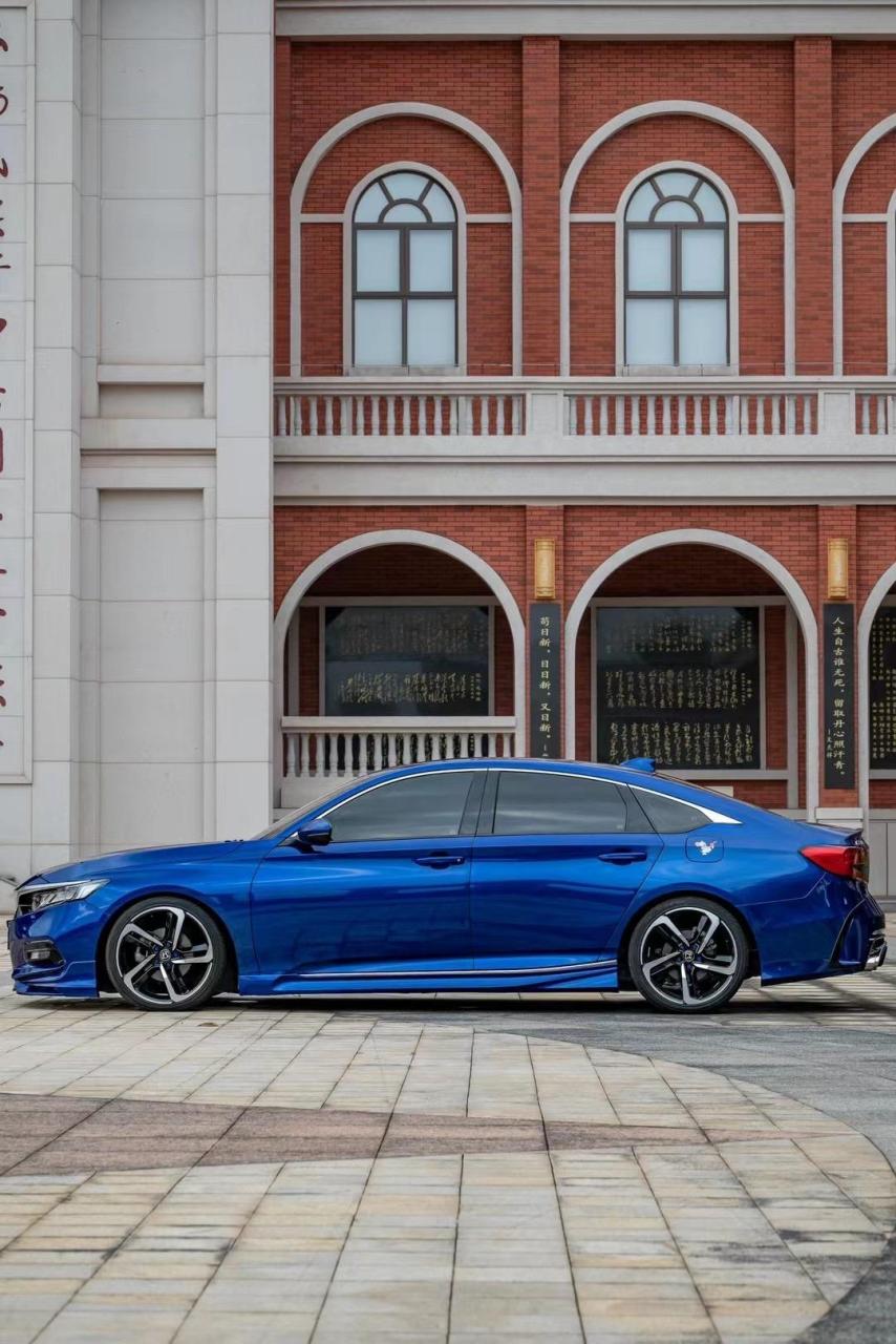 本田十代雅阁改装19寸欧美版刀锋轮毂案例.