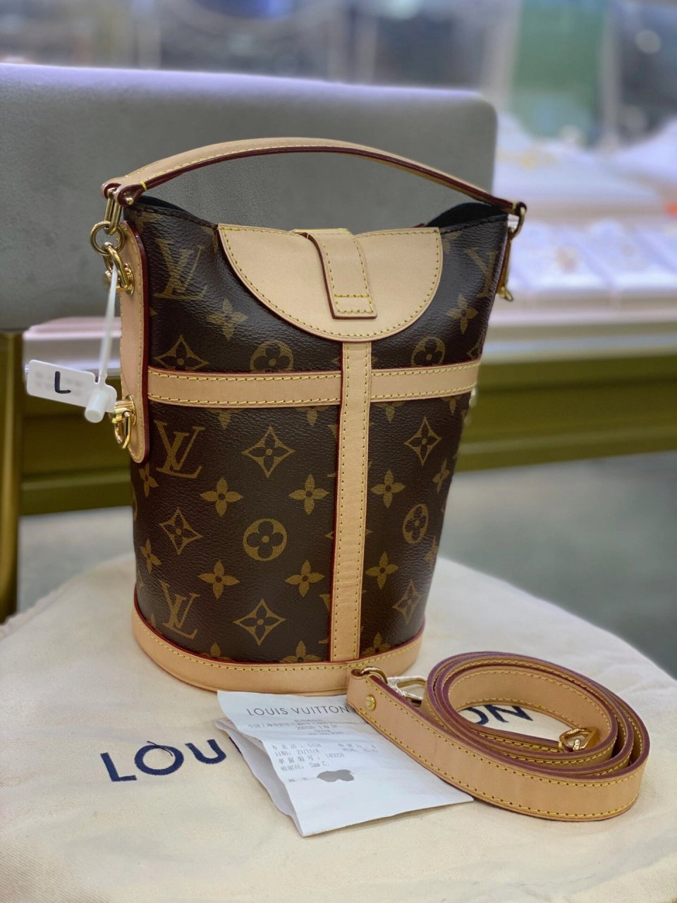 lv路易威登 爆款老花薯条包 90lv路易威登  老花薯条包93 众多