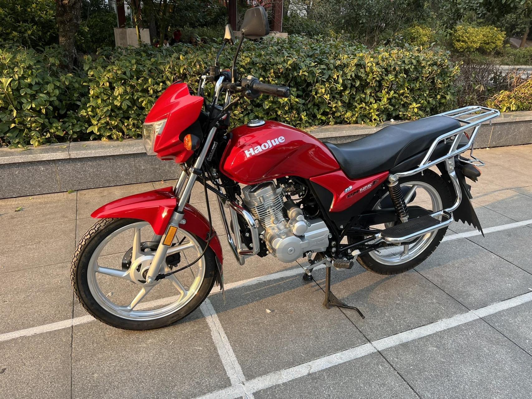 新到店:2020年7月上牌,豪爵dm125t -23a电喷发动机,手续齐全,极品车况