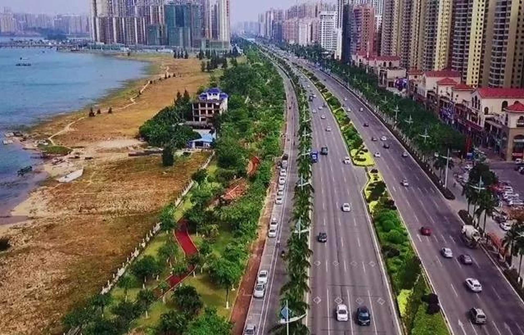 2021年广西钦州市5区县gdp排行榜  1	钦北区:375.