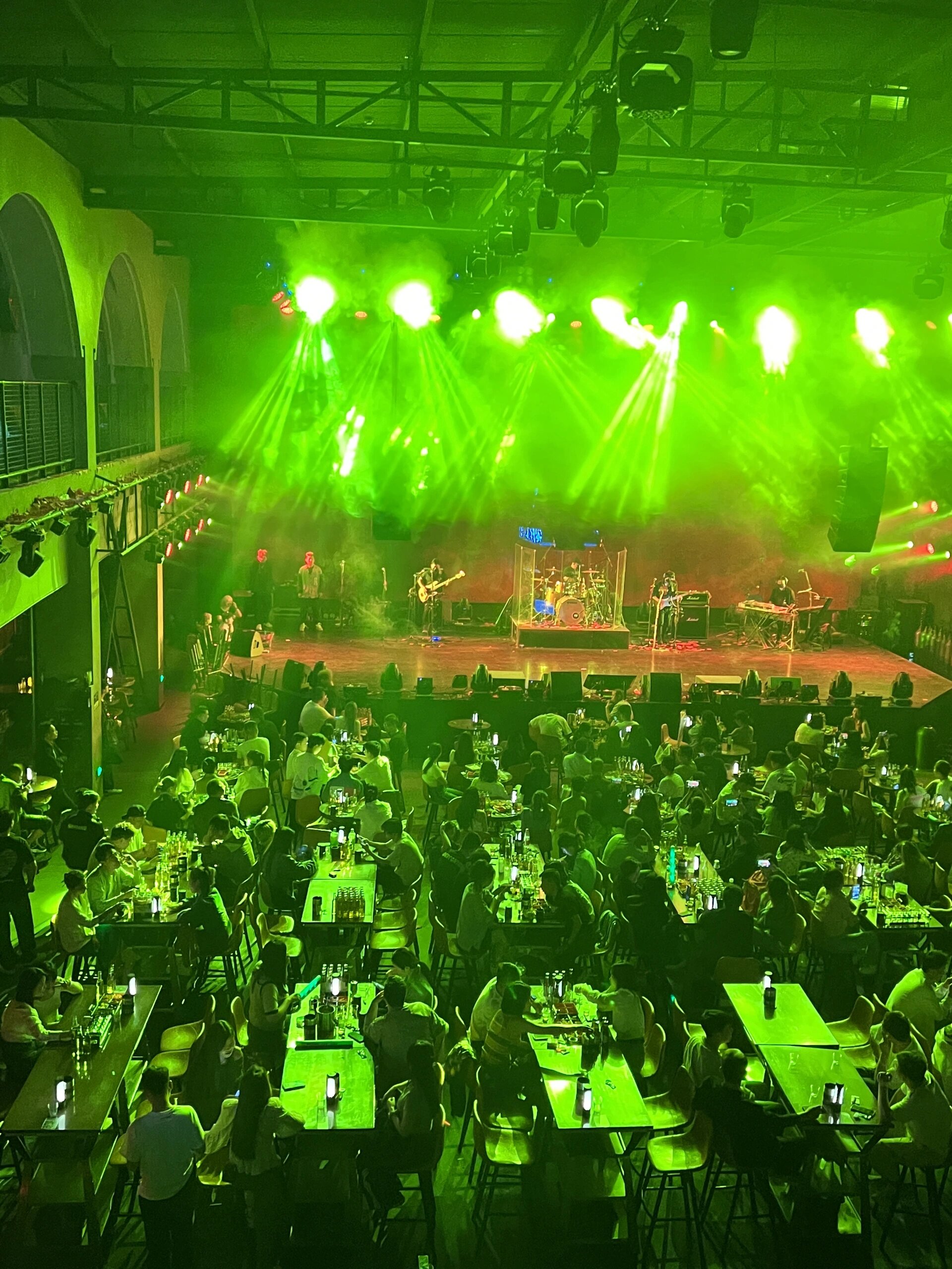 洛阳超有氛围的音乐酒吧|拾叁堂live house