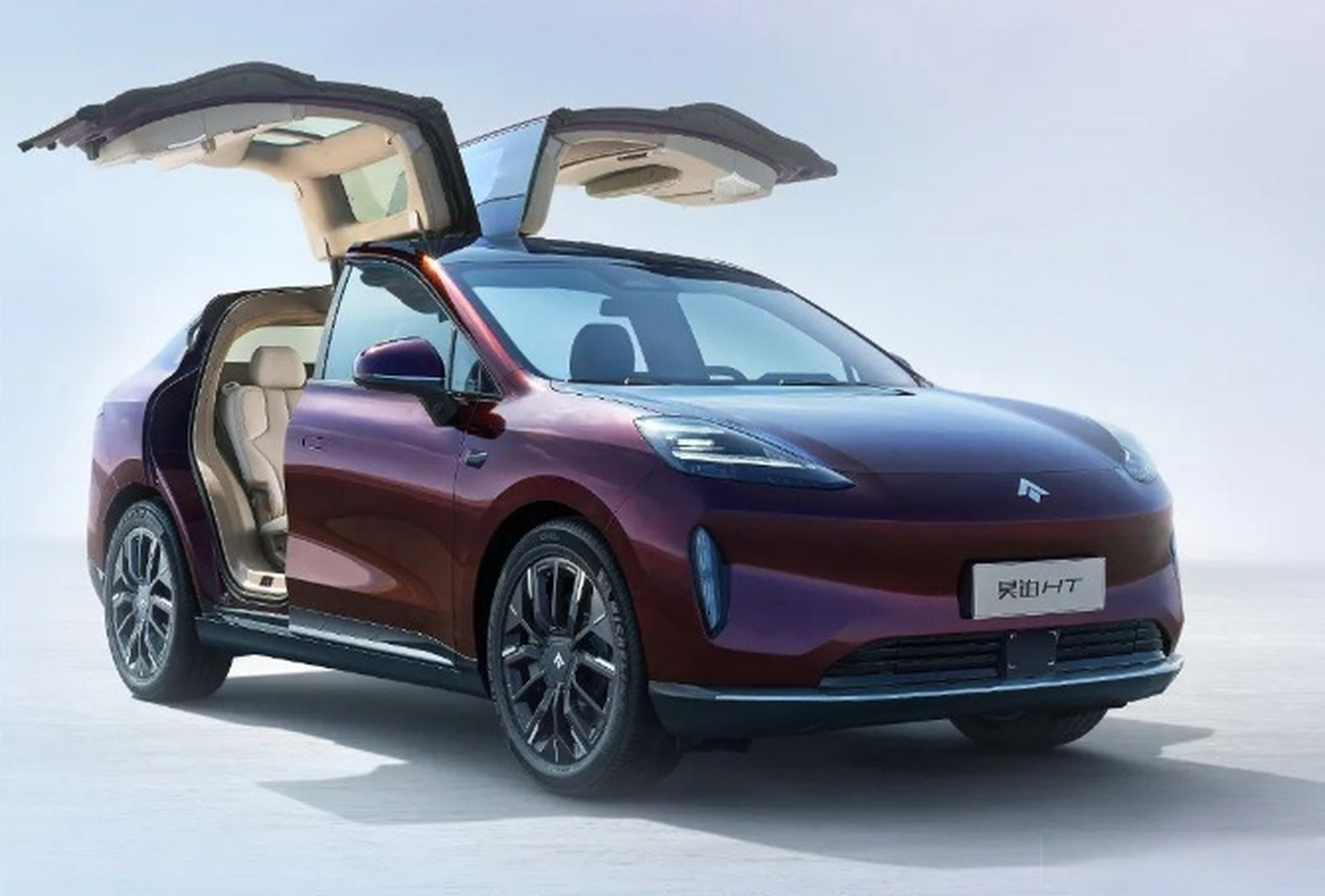 【广汽埃安昊铂ht上市】  广汽埃安旗下全新纯电中大型suv昊铂ht今日