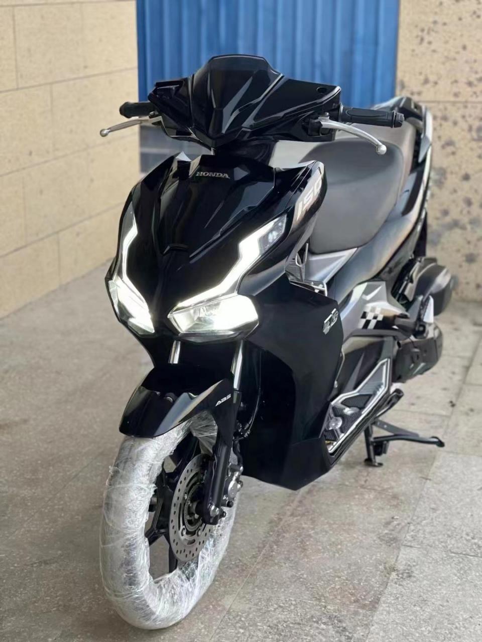 2022款本田泰国弯刀 150cc 带abs 四千多公里 非常漂亮 价格优惠.