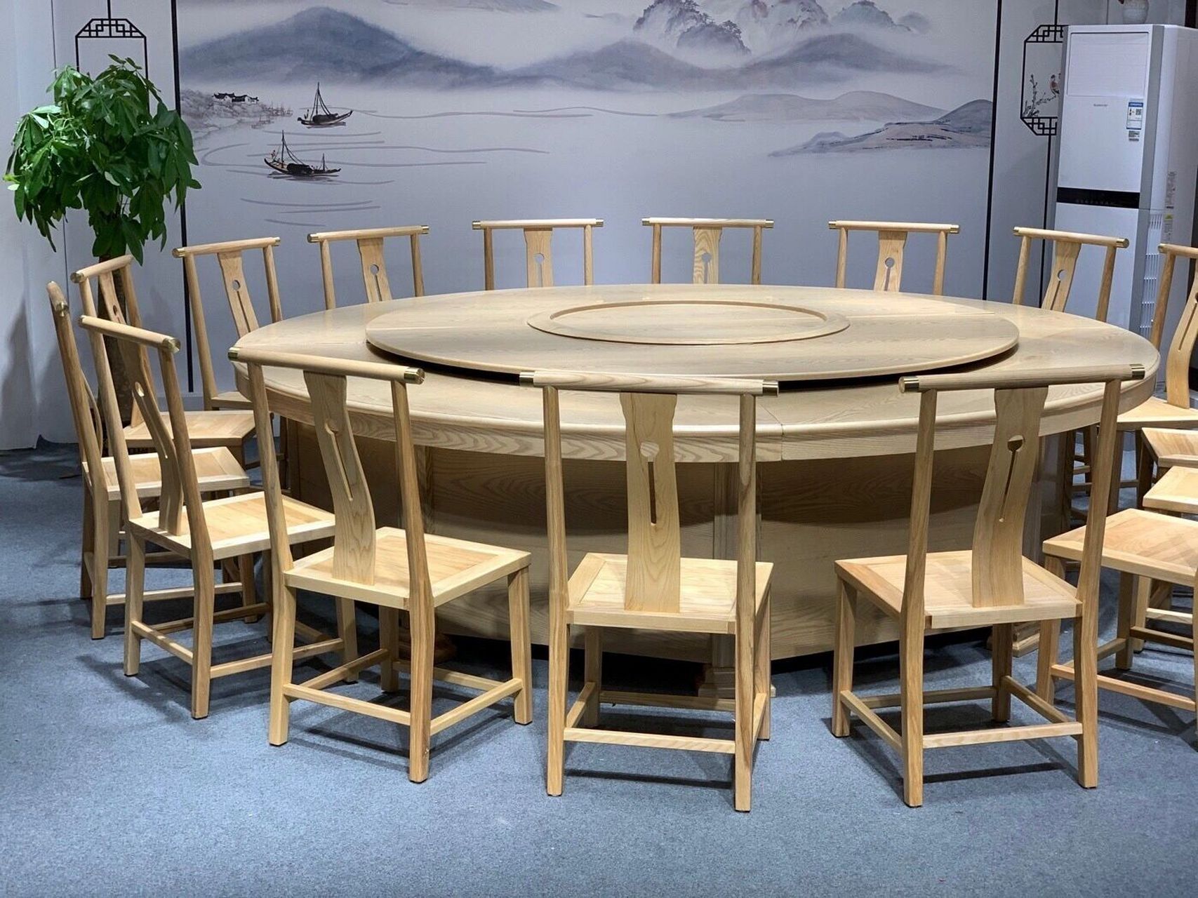 一款超大圆餐桌|原木风,有没有震撼到你 有好多人私信我这大圆餐桌,来